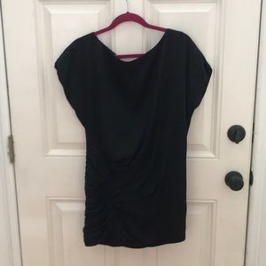 Asymmetrical dress for fall weddings! Women’s 4.